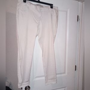 Women's Old Navy Rockstar jeans